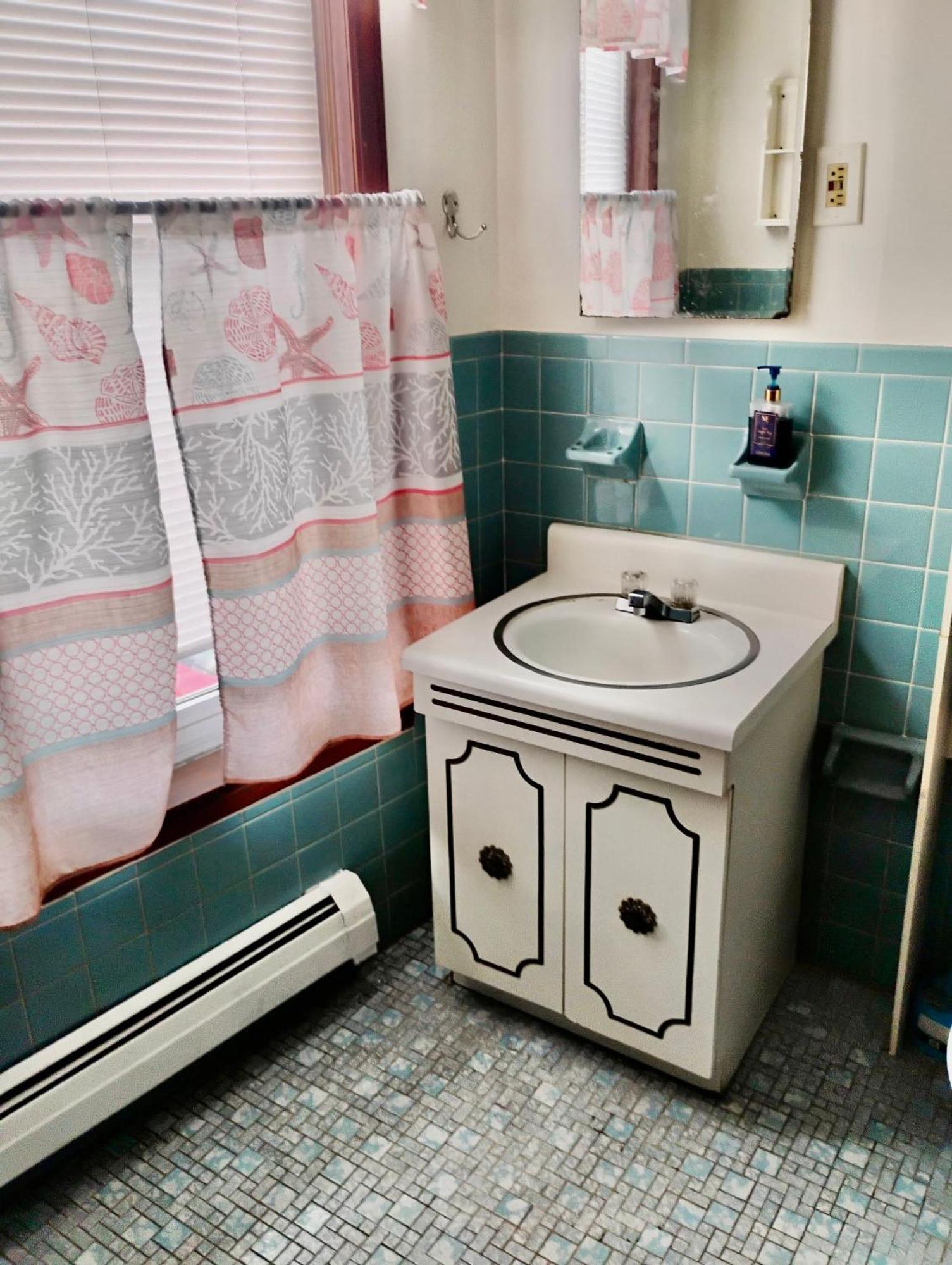 Penn Station Room Motel Casa Newark Exterior foto